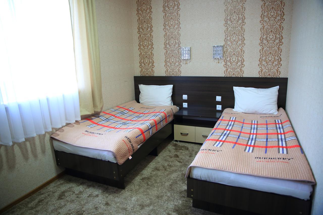 Naryn Aska Hotel מראה חיצוני תמונה