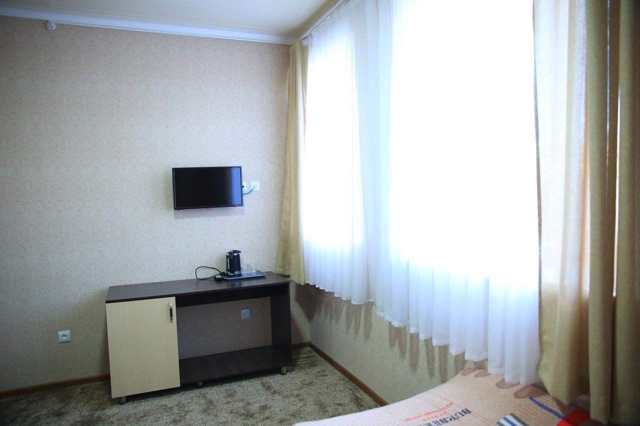 Naryn Aska Hotel מראה חיצוני תמונה