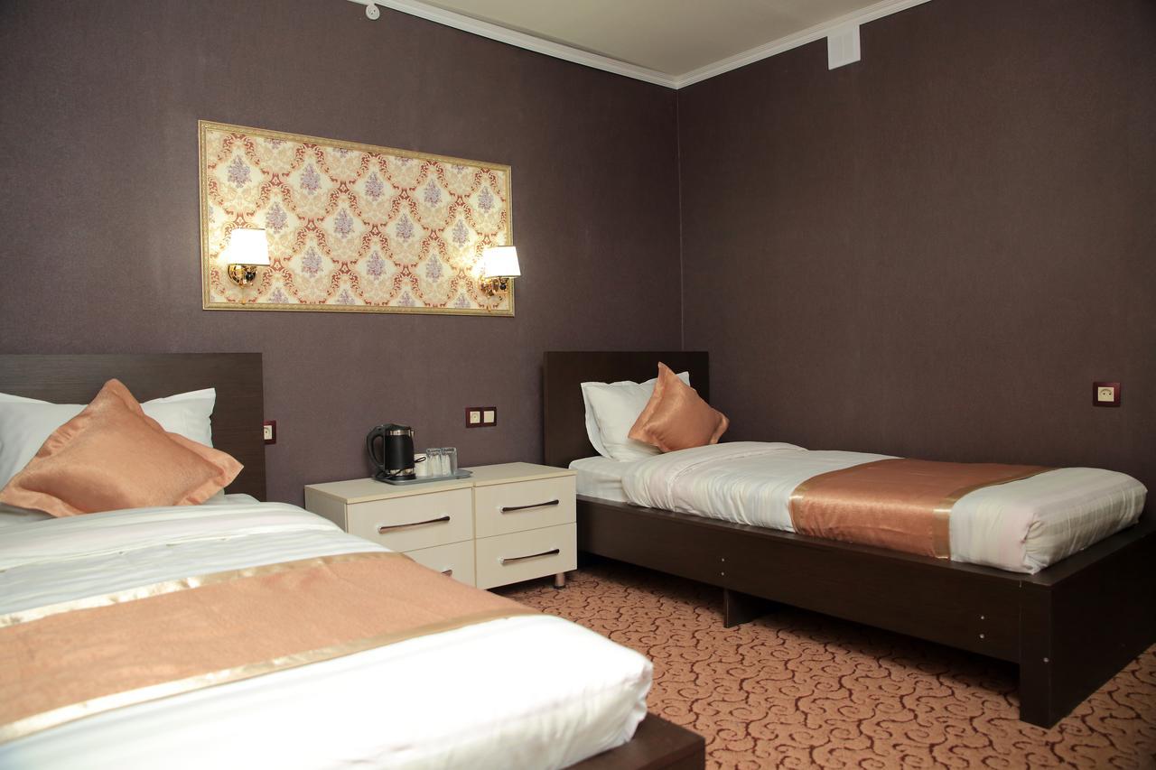 Naryn Aska Hotel מראה חיצוני תמונה